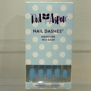 Red Aspen ‘Boy oh Boy’ Press-On Nails